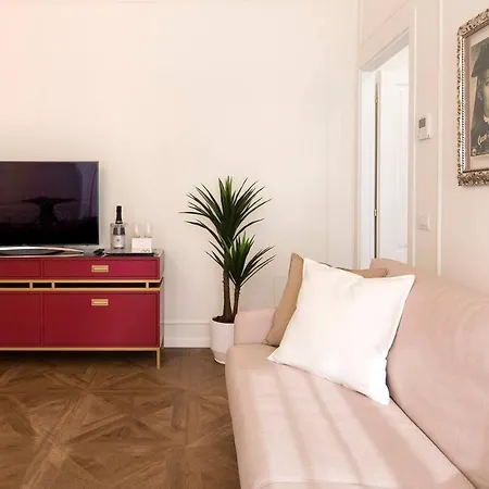 Madonna Montecchi Luxury Suite in Verona Esterno foto