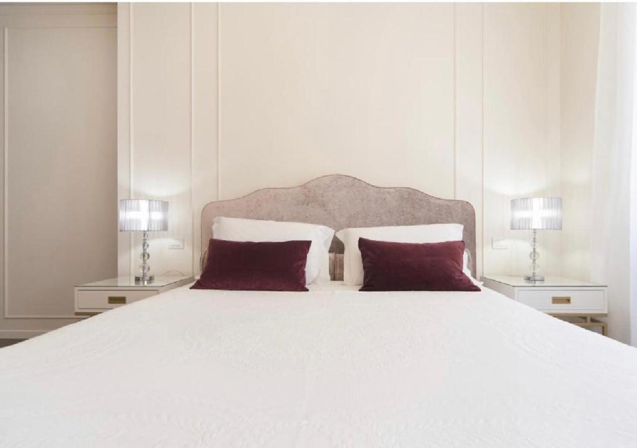 Madonna Montecchi Luxury In Apartment *